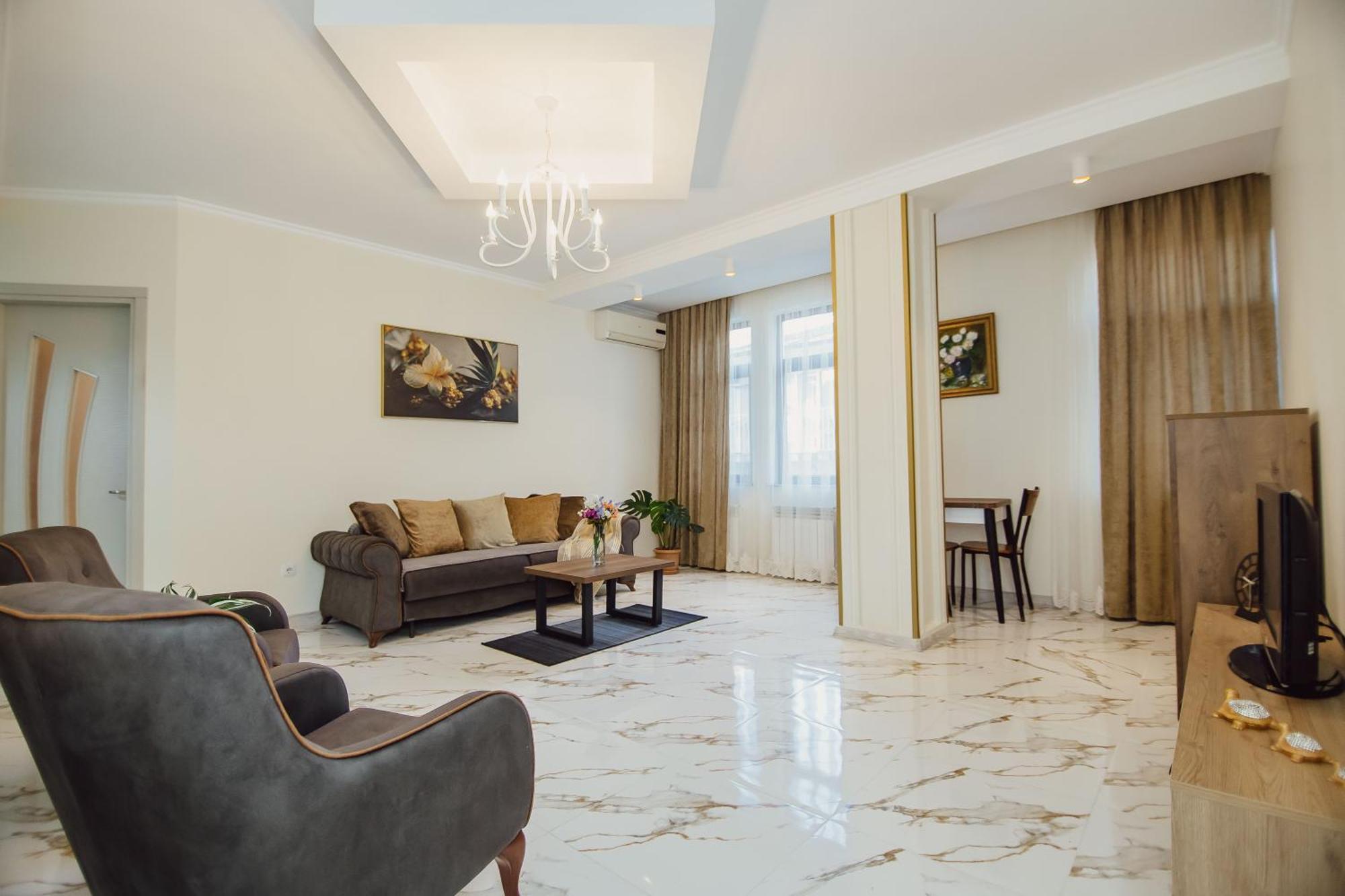 Ekaterine'S Apartments Batum Dış mekan fotoğraf